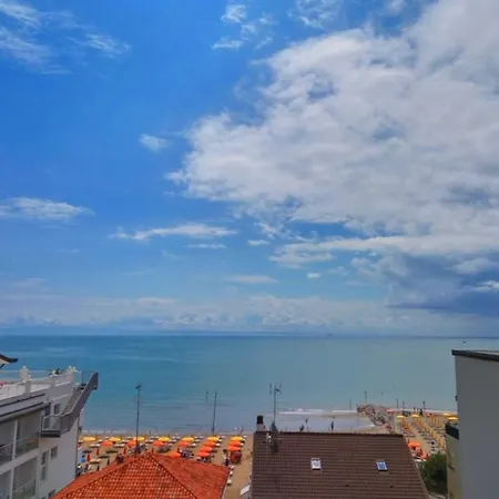 Apartment Cozy Duplex Penthouse In Lignano