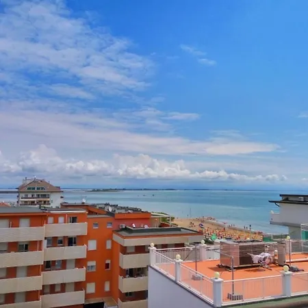 Apartment Cozy Duplex Penthouse In Lignano