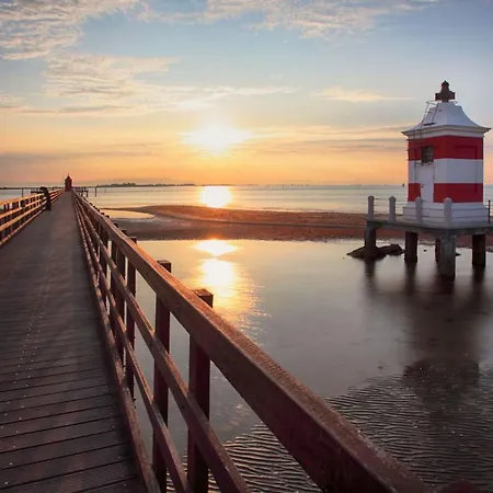 Cozy Duplex Penthouse In Lignano *