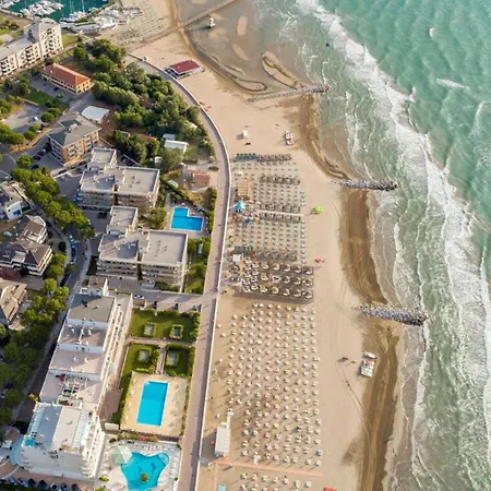 Cozy Duplex Penthouse In Lignano Apartment
